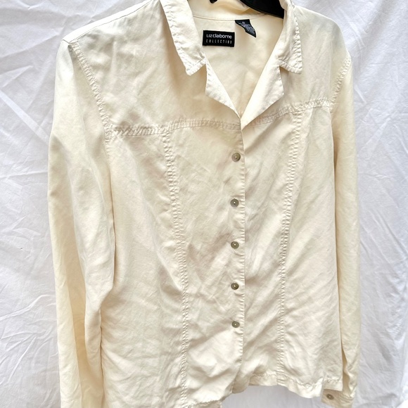 Cream 100% Silk Oyster Shell Button Down Blouse - Picture 2 of 5